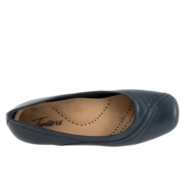 Sasha Pump Navy Slip-ons