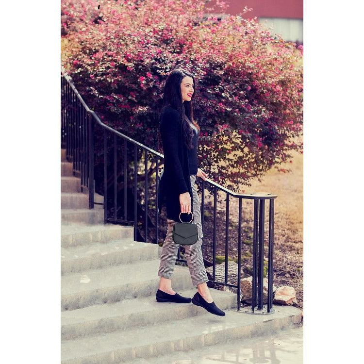 Munro traveler slip on sales