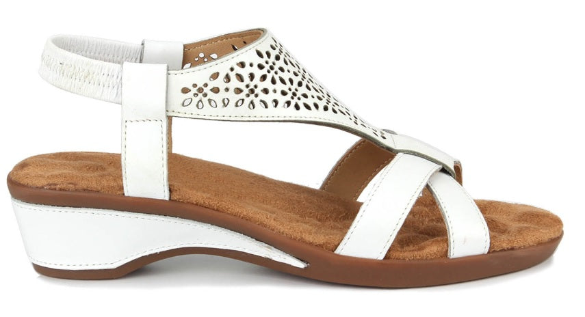 Kitsy Off White Leather Sandals