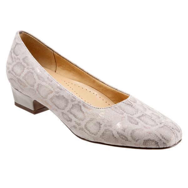 Doris Nude Micro Low Heeled Shoes